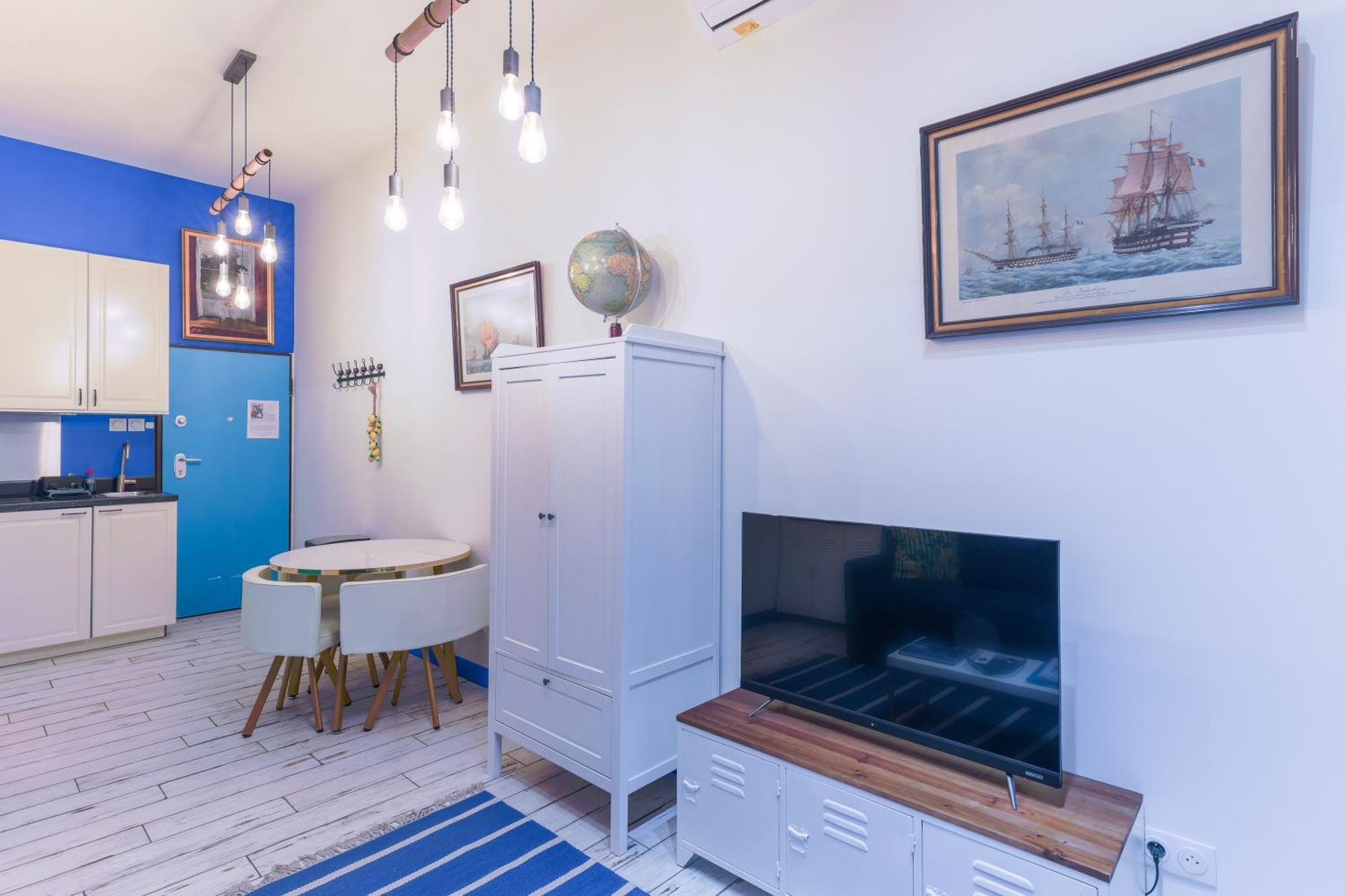 Studio Travel 24M2, 120M Vieux-Port ,Clim , Wifi ,Acces Autonome Avec Code 마르세유 외부 사진